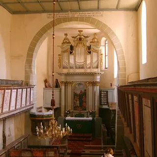 Orgel im Raum
