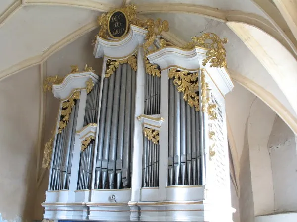 Orgel in Henndorf, Foto 1