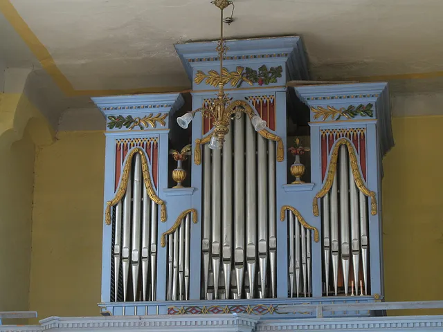 Orgel in Talmesch, Foto 1