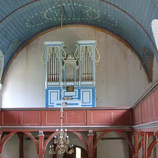 Orgel im Raum