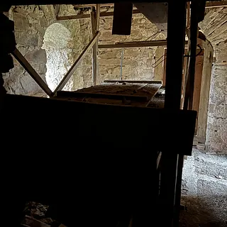 Balgraum hinter der Orgel